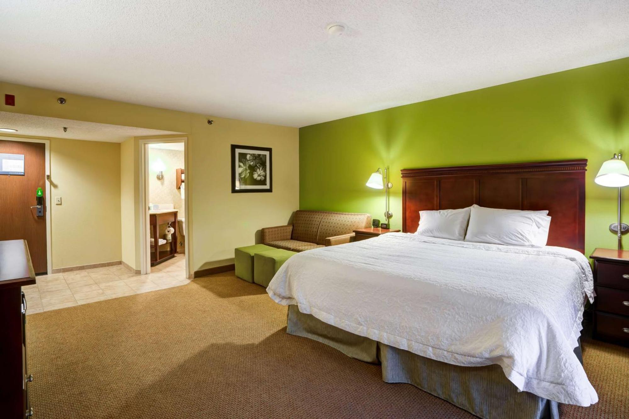 Hampton Inn Morgantown Exterior photo
